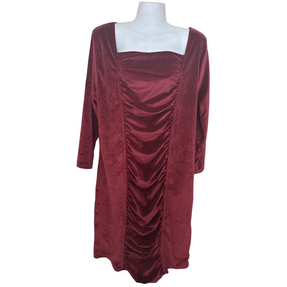 The Paragon Women 1X Dress Burgundy Velour Ruched Front Below Knee Length soft